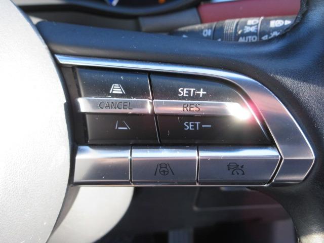 MAZDA3ファストバック XDバーガンディ セレクション 4WD アイアクティブセンス 純正コネクトナビ アラウンドビューモニター BOSEサウンドシステム コムテック製ドラレコ ETC レーダークルーズ 専用革シート パドルシフト LEDヘッドライト(7枚目)