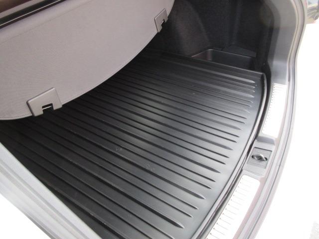 MAZDA6ワゴン XD Lパッケージ 後期型 寒冷地仕様 BOSEサウンド 純正8インチナビ バックカメラ レーダークルーズ シートエアコン パドルシフト 純正エンスタ ETC ハーフレザー LEDヘッドライト バックフォグ ドアバイザ(23枚目)