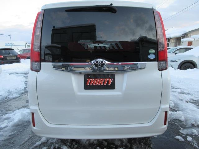 ���W���ԗ��͑S�ď�ԕ\��񎦂��Ă���܂��B�ԗ���Ԃ���ڂŕ�����܂��B