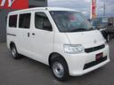 タウンエースバン GL 登録済未使用車 4WD トヨタセーフティセンス センターデフロック クリアランスソナー アイドリングストップ LEDヘッドライト スペアキー 衝突軽減ブレ 横滑り防止(4枚目)