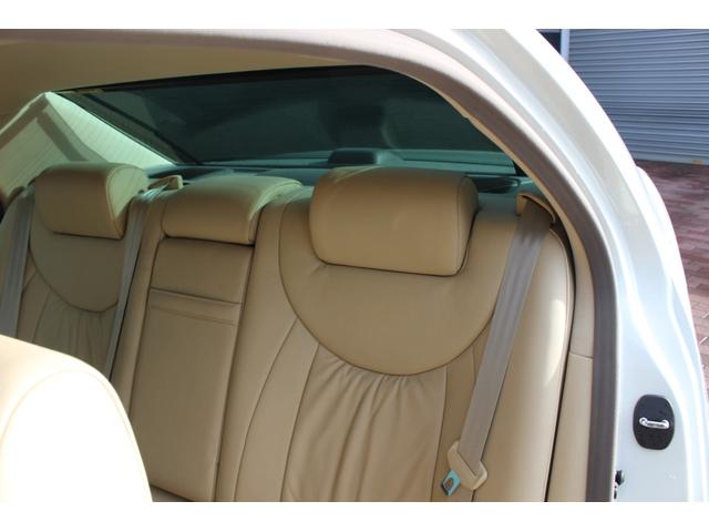 セルシオ Ｃ仕様　ハーフエアロ・新品サスコン・サンルーフ・本革・カールソン２０インチ（37枚目）