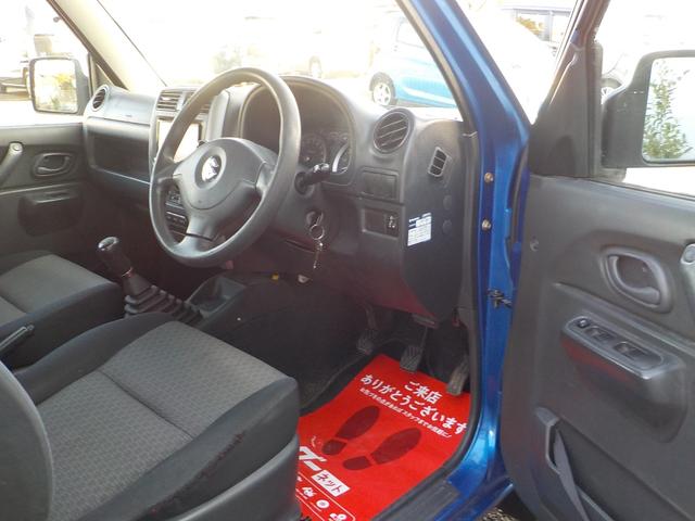 ジムニー XG 4WDターボ Wエアバック ABS キーレス 社外ナビ 地デジ DVD視聴可 CD(10枚目)