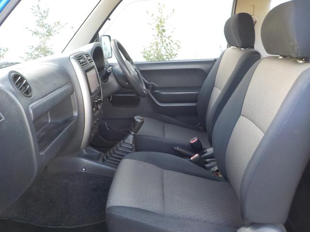 ジムニー XG 4WDターボ Wエアバック ABS キーレス 社外ナビ 地デジ DVD視聴可 CD(11枚目)