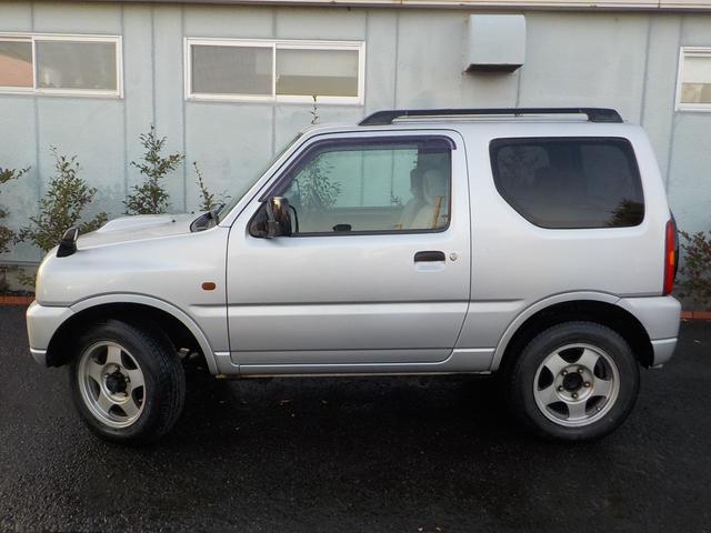 ジムニー ＸＣ　４ＷＤターボ　社外ＣＤデッキ　社外アルミホイール　スタッドレスタイヤ装着済み（4枚目）