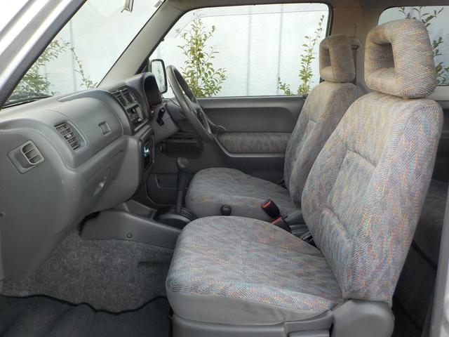 ジムニー ＸＣ　４ＷＤターボ　社外ＣＤデッキ　社外アルミホイール　スタッドレスタイヤ装着済み（10枚目）