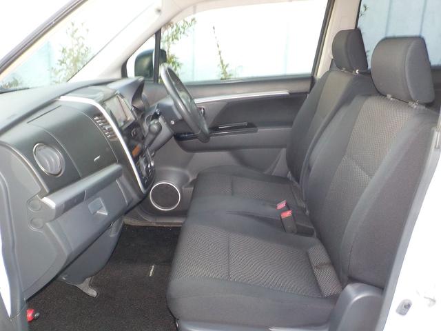 ワゴンRスティングレー X 4WD Wエアバック ABS 運転席シートヒーター スマートキー ディスチャージヘッドランプ 社外ナビ 地デジ DVD視聴可 ミュージックサーバー ブルートゥース 純正アルミホイール(10枚目)