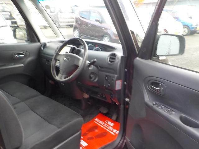 タント Ｇ　左後ろ電動スライドドア　Ｗエアバック　ＡＢＳ　アイドリングストップ　スマートキー　ＥＴＣ　社外ナビ　地デジ　ＣＤ　純正アルミホイール（9枚目）