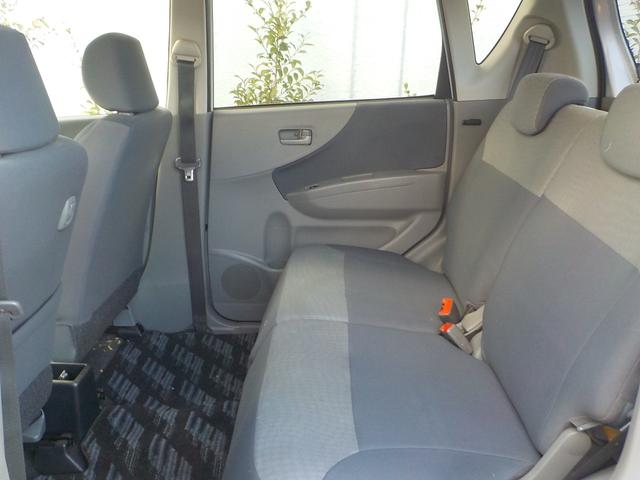 ムーヴ Ｌ　４ＷＤ　Ｗエアバック　ＡＢＳ　キーレス　ＣＤデッキ　社外アルミホイール　スタッドレスタイヤ装着済み（11枚目）