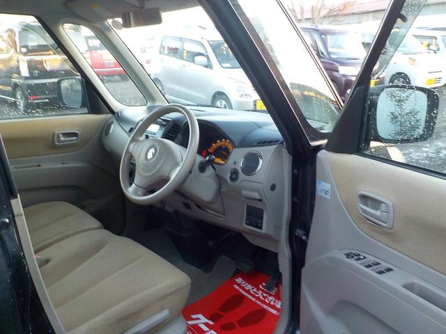 パレット Ｌ　４ＷＤ　両側スライドドア　Ｗエアバック　ＡＢＳ　ＣＤデッキ　スマートキー　プッシュスタート　運転席シートヒーター　スタッドレスタイヤ装着してます（9枚目）