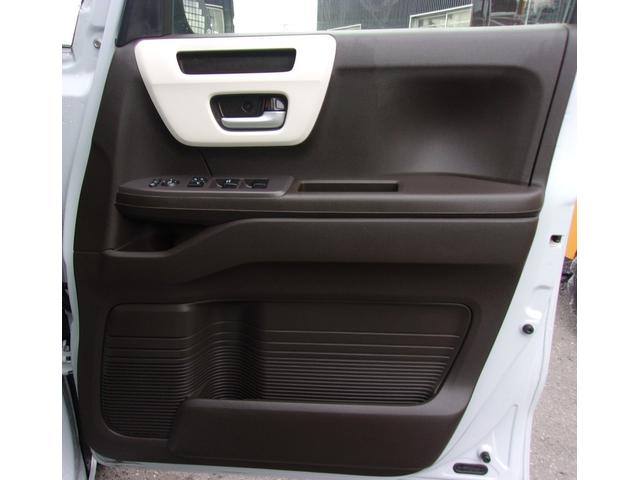 Ｎ－ＢＯＸ Ｌ　ホンダセンシング　４ＷＤ　純正ナビ　ＴＶ　Ｂｌｕｅｔｏｏｔｈ　バックカメラ　パワースライドドア　クルーズコントロール　前後ドライブレコーダー　レーンキープアシスト　コーナーセンサー　ＥＴＣ　ＬＥＤ（14枚目）