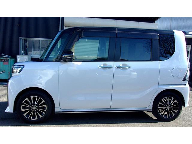 タント カスタムＲＳ　４ＷＤ　ナビ　ＴＶ　ＨＤＭＩ　Ｂｌｕｅｔｏｏｔｈ　バックカメラ　両側パワースライドドア　シートカバー　シートヒーター　ドライブレコーダー　コーナーセンサー　ブレーキサポート　ＬＥＤ・フォグ　純正アルミ（4枚目）