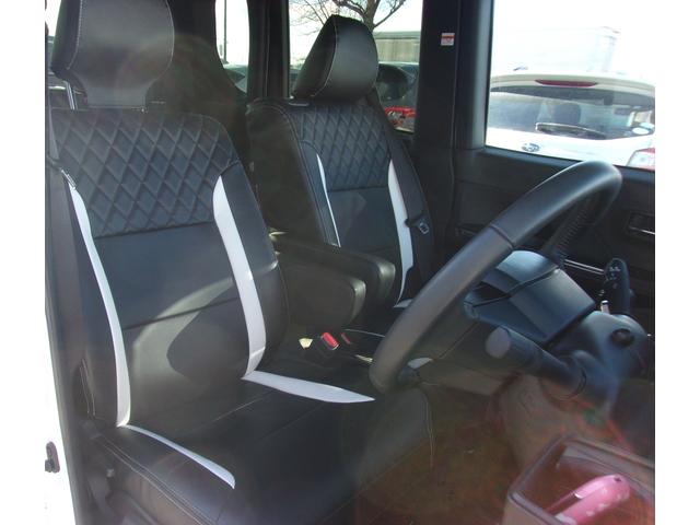 タント カスタムＲＳ　４ＷＤ　ナビ　ＴＶ　ＨＤＭＩ　Ｂｌｕｅｔｏｏｔｈ　バックカメラ　両側パワースライドドア　シートカバー　シートヒーター　ドライブレコーダー　コーナーセンサー　ブレーキサポート　ＬＥＤ・フォグ　純正アルミ（14枚目）