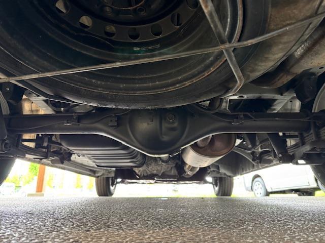 ハイエースワゴン GL 純正ナビ 全方位カメラ 社外15AW 前後ドライブレコーダー ドアバイザー ミラーヒーター(33枚目)