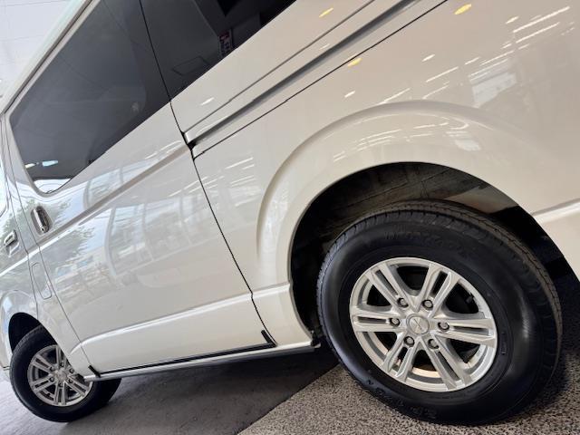ハイエースワゴン GL 純正ナビ 全方位カメラ 社外15AW 前後ドライブレコーダー ドアバイザー ミラーヒーター(40枚目)