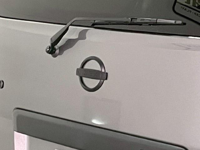 ＮＶ２００バネットバン ＤＸ　１４ＡＷ　デザートテックＬＣ－８　マキシス　バックショット　Ｂｒａｔオリジナルリフトアップキット　ボンネットエンブレム　Ｖモーショングリル　グリルエンブレム　寒冷地仕様　スマートキー　電格ミラー（36枚目）