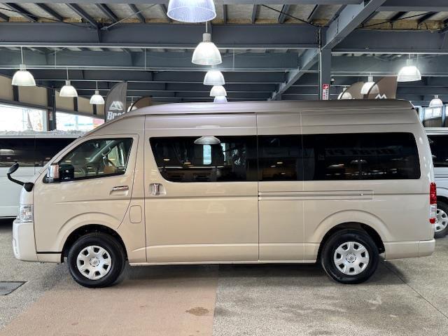 ハイエースワゴン グランドキャビン 4WD トヨタセーフティセンス スマートキー デジタルインナーミラー LEDヘッドライト 片側パワースライドドア(6枚目)