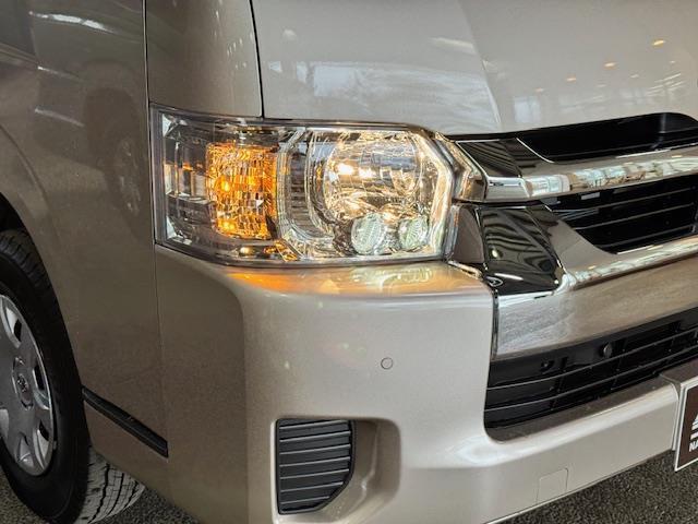 ハイエースワゴン グランドキャビン 4WD トヨタセーフティセンス スマートキー デジタルインナーミラー LEDヘッドライト 片側パワースライドドア(11枚目)