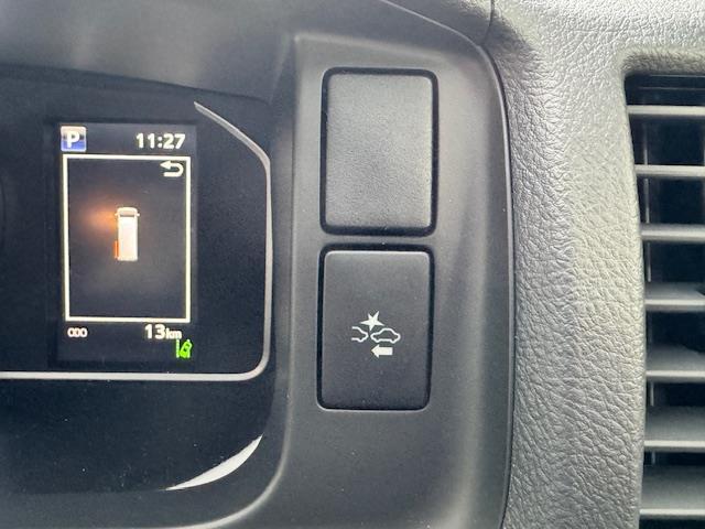 ハイエースワゴン グランドキャビン 4WD トヨタセーフティセンス スマートキー デジタルインナーミラー LEDヘッドライト 片側パワースライドドア(31枚目)