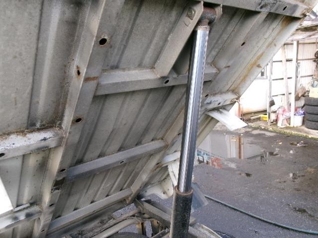 キャリイトラック キンタロウWA 4WD ダンプ 車検9年6月(10枚目)