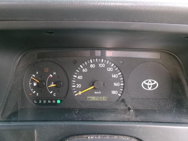 ハイエースバン ロングDX 4WD 3.0D 5Lエンジン Wエアコン リヤヒーター(16枚目)