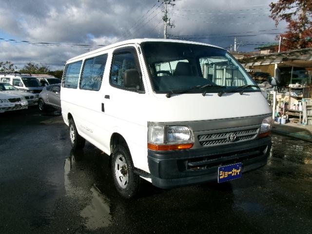 ハイエースバン ロングDX 4WD 3.0D 5Lエンジン Wエアコン リヤヒーター(18枚目)