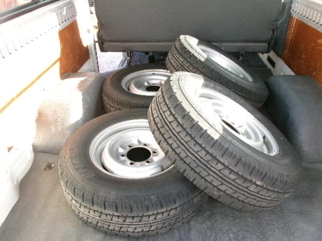 ハイエースバン ロングDX 4WD 3.0D 5Lエンジン Wエアコン リヤヒーター(51枚目)