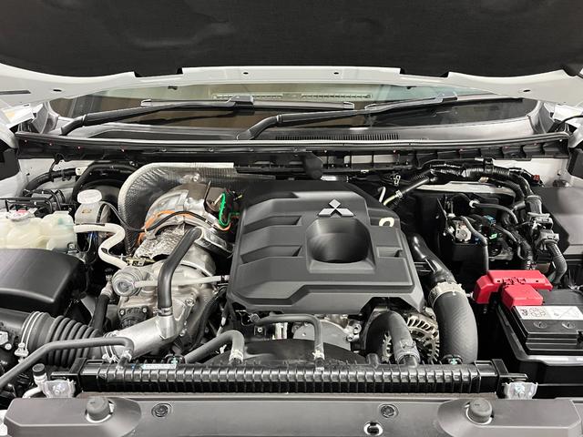 トライトン GSR モディファイドフェイス ブルバー リフトアップ エクストリームJ新品17インチアルミ TOYOオープンカントリーR/T新品タイヤ 純正9インチナビ 全方位カメラ 三菱エンブレム E-Assist(49枚目)