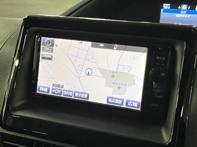 ノア ハイブリッドG 全塗装/ナチュラルベージュM ブラック塗装 モンツァジャパン新品AW マッドスターA/T新品タイヤ TOYOTAエンブレム 両側パワスラ フリップダウンモニター 純正ナビ バックカメラ シートヒーター(12枚目)