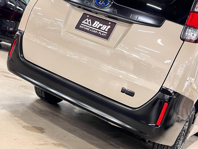 ノア ハイブリッドG 全塗装/ナチュラルベージュM ブラック塗装 モンツァジャパン新品AW マッドスターA/T新品タイヤ TOYOTAエンブレム 両側パワスラ フリップダウンモニター 純正ナビ バックカメラ シートヒーター(41枚目)