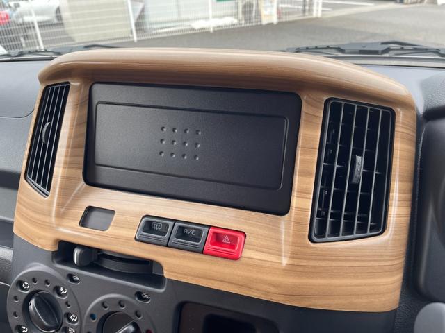 タウンエースバン GL 自社新車仕入れカスタム MGRベッドキット リフトアップ エクストリームJ新品14インチアルミホイール マキシスバックショット新品タイヤ グレイスシートカバー インテリアパネル リアヒーター スマアシ(6枚目)