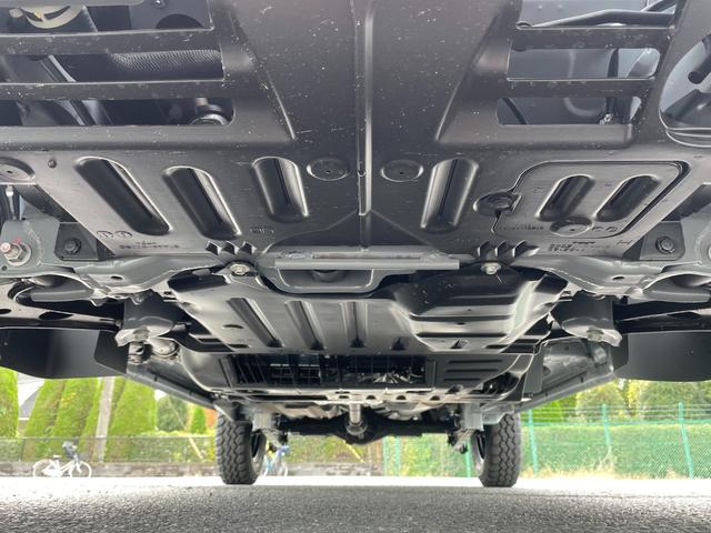 タウンエースバン GL 自社新車仕入れカスタム MGRベッドキット リフトアップ エクストリームJ新品14インチアルミホイール マキシスバックショット新品タイヤ グレイスシートカバー インテリアパネル リアヒーター スマアシ(41枚目)