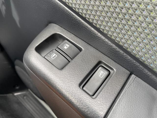 タウンエースバン GL 自社新車仕入れカスタム MGRベッドキット リフトアップ エクストリームJ新品14インチアルミホイール マキシスバックショット新品タイヤ グレイスシートカバー インテリアパネル リアヒーター スマアシ(46枚目)