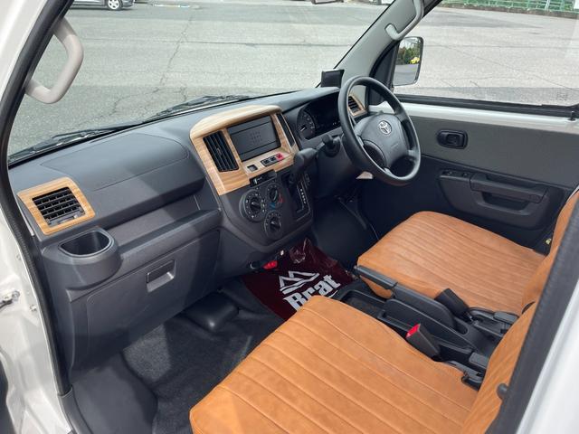 タウンエースバン GL 自社新車仕入れカスタム MGRベッドキット リフトアップ エクストリームJ新品14インチアルミホイール マキシスバックショット新品タイヤ グレイスシートカバー インテリアパネル リアヒーター スマアシ(54枚目)