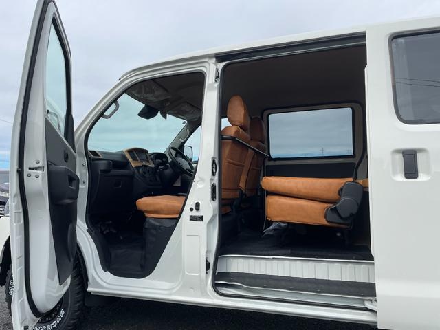 タウンエースバン GL 自社新車仕入れカスタム MGRベッドキット リフトアップ エクストリームJ新品14インチアルミホイール マキシスバックショット新品タイヤ グレイスシートカバー インテリアパネル リアヒーター スマアシ(56枚目)