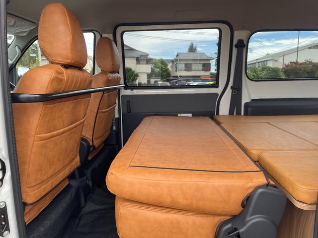 タウンエースバン GL 自社新車仕入れカスタム MGRベッドキット リフトアップ エクストリームJ新品14インチアルミホイール マキシスバックショット新品タイヤ グレイスシートカバー インテリアパネル リアヒーター スマアシ(62枚目)