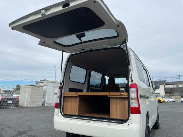 タウンエースバン GL 自社新車仕入れカスタム MGRベッドキット リフトアップ エクストリームJ新品14インチアルミホイール マキシスバックショット新品タイヤ グレイスシートカバー インテリアパネル リアヒーター スマアシ(68枚目)