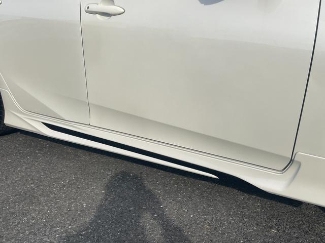 プリウス Sツーリングセレクション セーフティセンス モデリスタフルエアロ 後席モニター ALPINE9インチナビ バックカメラ レーダークルーズコントロール LEDオートライト オートハイビーム レザーシート 前席シートヒーター(44枚目)