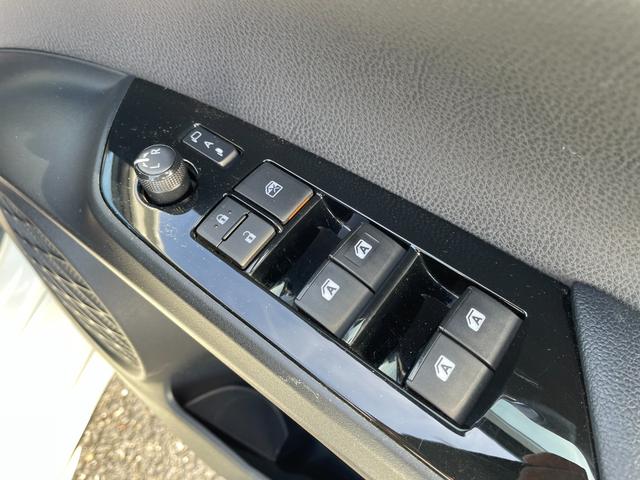 プリウス Sツーリングセレクション セーフティセンス モデリスタフルエアロ 後席モニター ALPINE9インチナビ バックカメラ レーダークルーズコントロール LEDオートライト オートハイビーム レザーシート 前席シートヒーター(56枚目)