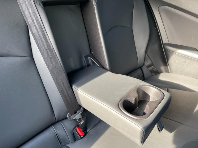 プリウス Sツーリングセレクション セーフティセンス モデリスタフルエアロ 後席モニター ALPINE9インチナビ バックカメラ レーダークルーズコントロール LEDオートライト オートハイビーム レザーシート 前席シートヒーター(65枚目)