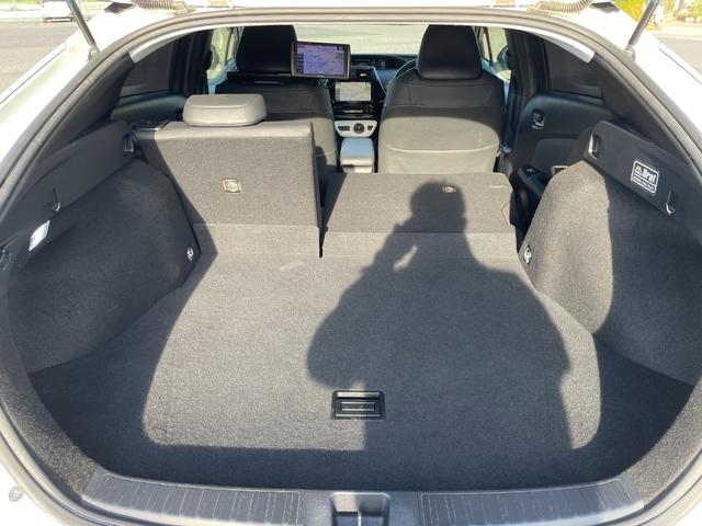 プリウス Sツーリングセレクション セーフティセンス モデリスタフルエアロ 後席モニター ALPINE9インチナビ バックカメラ レーダークルーズコントロール LEDオートライト オートハイビーム レザーシート 前席シートヒーター(66枚目)