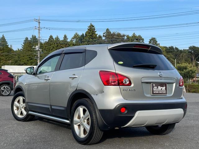 ＬＩＮＥを使用しての動画、画像でお車のご紹介も承っております。「現車を見に行けない」というお客様、ご遠方の方、ＬＩＮＥからメッセージ下さい！！