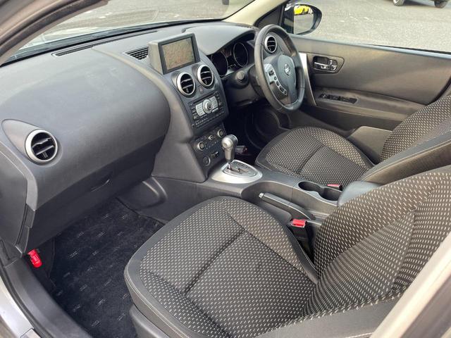 ＬＩＮＥ、専用ＬＩＶＥ動画ツール、ＦａｃｅＴｉｍｅ、電話、メールなどを活用してご案内させて頂く『オンライン商談スタイル』を主としている店舗です。写真・動画などで現車確認希望はご遠慮なくご用命下さい。