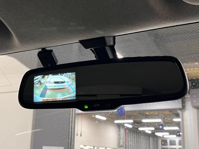 ハイエースバン スーパーＧＬ　４型標準グリル　オーバーフェンダー　純正ナビ　ＢＡＴＴＲＯテールライト　ヒッチメンバー　グッドイヤーラジアルタイヤ　ＦＬＥＸオリジナルアルミ　マホガニーインテリアパネル　ＢｒａｔＵＳＢソケット　ＥＴＣ（8枚目）