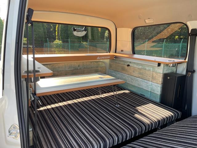 タウンエースバン ＧＬ　アルトピアーノ　ワンオーナー　トヨタセーフティーセンス　純正ナビ　バックカメラ　ＬＥＤヘッドライト　テレビキャンセラー　ＥＴＣ　前後ドラレコ　ヘッドライトレベライザー　ハンドルカバー　電格ミラー（5枚目）