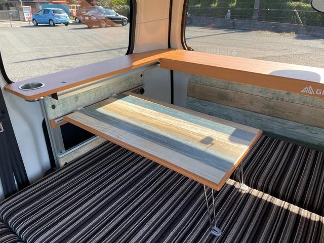 タウンエースバン ＧＬ　アルトピアーノ　ワンオーナー　トヨタセーフティーセンス　純正ナビ　バックカメラ　ＬＥＤヘッドライト　テレビキャンセラー　ＥＴＣ　前後ドラレコ　ヘッドライトレベライザー　ハンドルカバー　電格ミラー（8枚目）