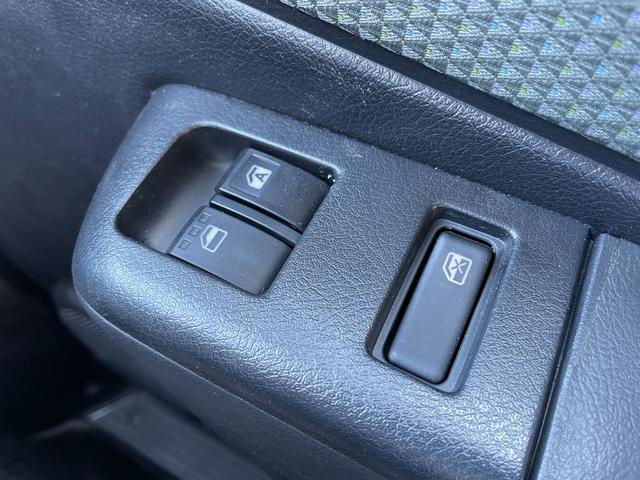 タウンエースバン ＧＬ　アルトピアーノ　ワンオーナー　トヨタセーフティーセンス　純正ナビ　バックカメラ　ＬＥＤヘッドライト　テレビキャンセラー　ＥＴＣ　前後ドラレコ　ヘッドライトレベライザー　ハンドルカバー　電格ミラー（70枚目）