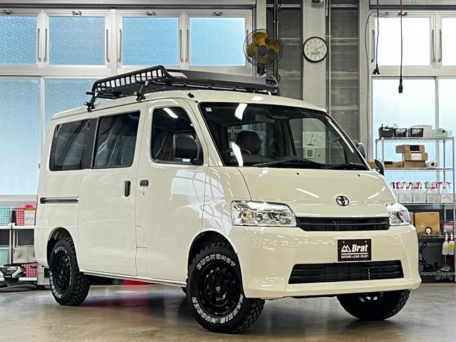 タウンエースバン ＧＬ　１４ＡＷ　デザートテック　ＤＤ－９　マキシス　バックショット　ＭＧＲベッドキット　グレイス　クラシックシートカバー　茶木目インテリアパネル　アルミ製ルーフラックＲ１４　ＬＥＤヘッドライト　寒冷地仕様（22枚目）