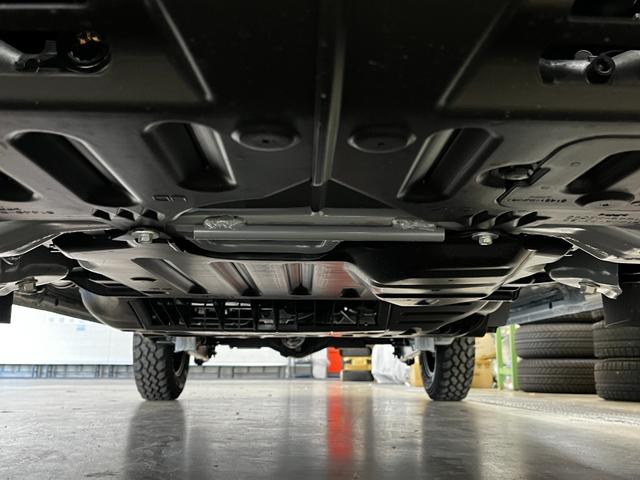 タウンエースバン ＧＬ　１４ＡＷ　デザートテック　ＤＤ－９　マキシス　バックショット　ＭＧＲベッドキット　グレイス　クラシックシートカバー　茶木目インテリアパネル　アルミ製ルーフラックＲ１４　ＬＥＤヘッドライト　寒冷地仕様（43枚目）