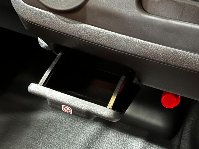 タウンエースバン ＧＬ　１４ＡＷ　デザートテック　ＤＤ－９　マキシス　バックショット　ＭＧＲベッドキット　グレイス　クラシックシートカバー　茶木目インテリアパネル　アルミ製ルーフラックＲ１４　ＬＥＤヘッドライト　寒冷地仕様（51枚目）