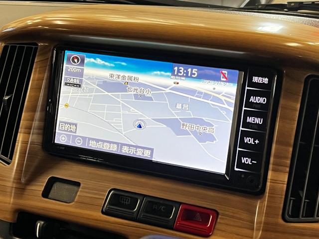 タウンエースバン ＧＬ　基本電源ユニット　シャワー付きシンク　サブバッテリー　ＩＮＮＯロッドホルダー　リフトＵＰ　エクストリームＪジャーニーＡＷ　マキシスバックショットタイヤ　ＹＡＫＩＭＡラック　ナビ　フロント／リアカメラ（9枚目）